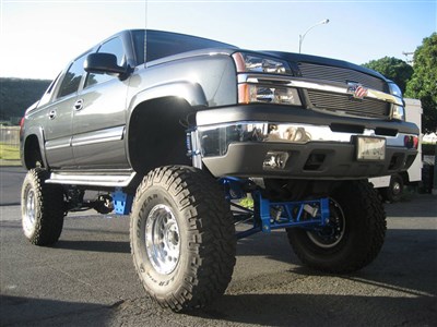 Bulletproof Suspension 10-12 inch Lift Kit Option 2 for 2001-2006 Chevrolet GMC Cadillac SUV 2WD