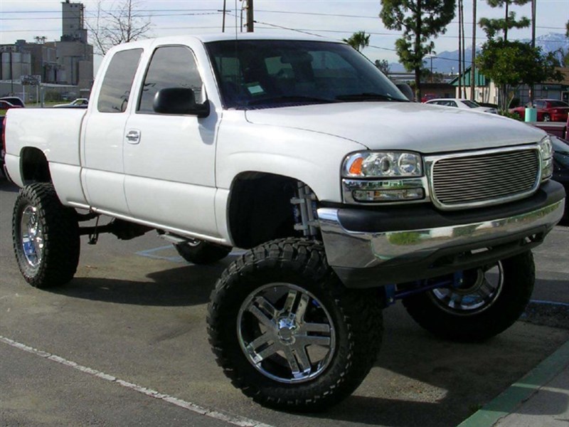 Bulletproof Suspension 14-18 inch Lift Kit Option 1 for 1999-2007 Silverado-Sierra 1500 2WD