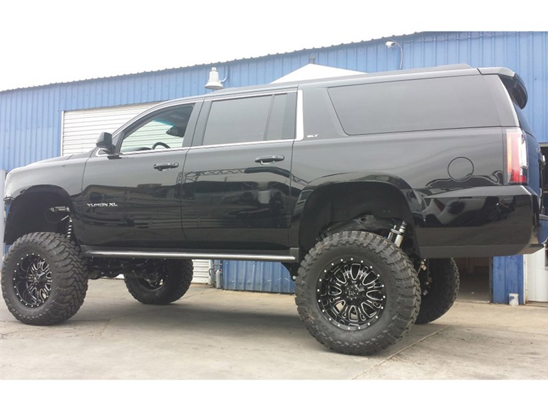 Bulletproof Suspension 10-12 inch Lift Kit Option 3 for 2007-2020 Chevrolet GMC Cadillac