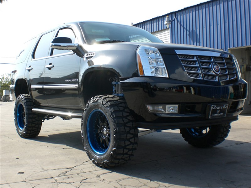 Bulletproof Suspension 6-8 inch Lift Kit Option 2 for 2007-2020 Chevrolet GMC Cadillac SUV 2WD