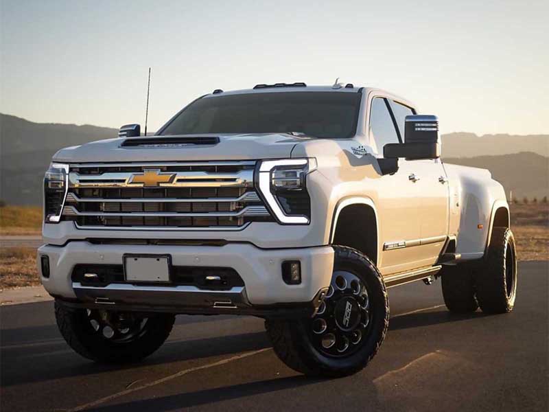 Cognito Motorsports 510-P0931 3" Leveling Kit W/King 2.5 Reservoir Shocks for 2020-2024 GM 2500/3500