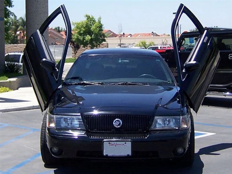 Vertical Doors VDCFCVIC9806 Lambo Vertical Door Kit 1998-2010 Ford Crown Victoria