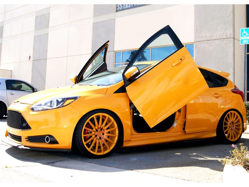 Vertical Doors VDCFFOC1015 Lambo Vertical Door Kit for 2012-2019 Ford Focus