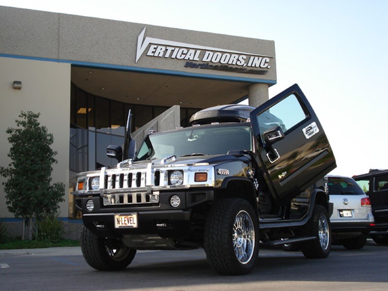 Vertical Doors VDCHUMH20309 Vertical Lambo Door Kit for 2003-2009 Hummer H2
