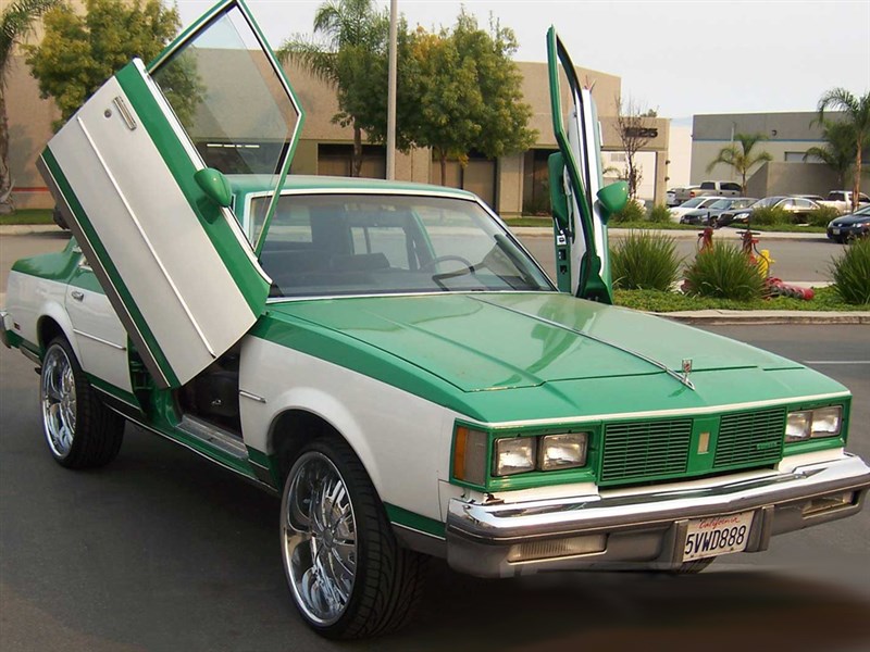 Vertical Doors VDCOLDCUT7888 Lambo Vertical Door Kit for 1978-1988 Oldsmobile Cutlass