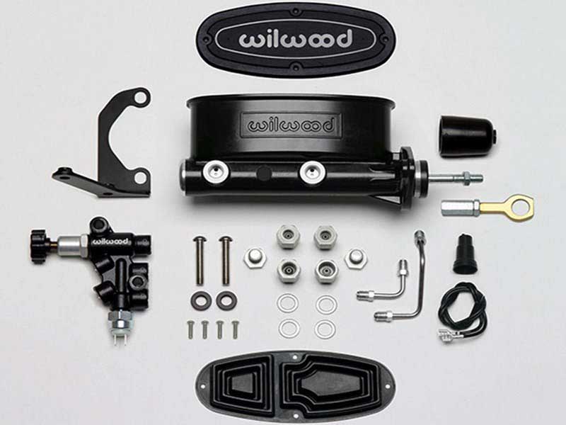 Wilwood 261-14158-BK Tandem Master Cylinder W/Bracket & Valve, 15/16", Black Finish, 1964-72 Mustan