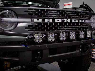 Baja Designs 447768UP 6 XL Linkable LIght Bar Kit Plastic Bumper Mount w/Upfitter 21-Up Ford Bronco / Baja Designs 447768UP LED Light Bar