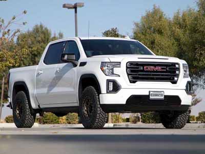 Cognito Motorsports 110-90797 3" Standard Leveling Lift Kit for 2019-2024 GM 1500 2/4WD / Cognito Motorsports 110-90797 Lift Kit
