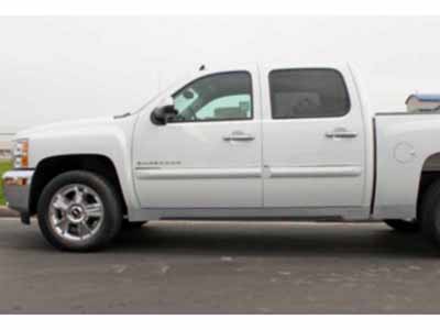 Street Scene 950-70178 2007-2013 Silverado Crew Cab Pickup Side Skirts / Street Scene 950-70178 Side Skirts
